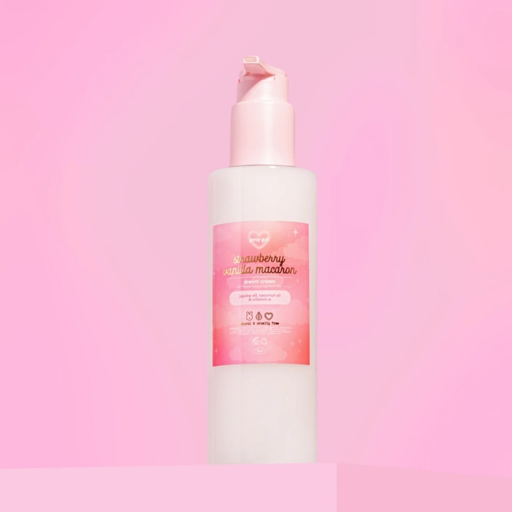 PRTY GRL BEAUTY STRAWBERRY VANILLA MACARON DREAM CREAM NWT